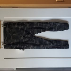 Athleta leggings